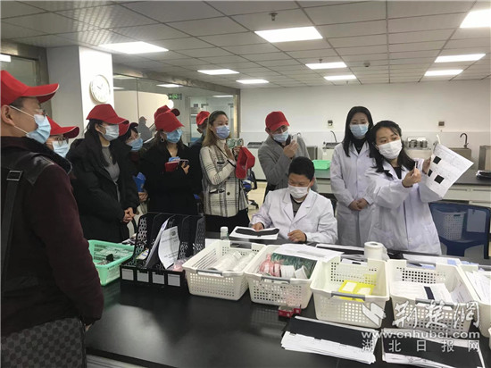 开云 开云体育平台湖北省纤检局开展“我为群众办实事”技术咨询和科普讲座活动(图5)