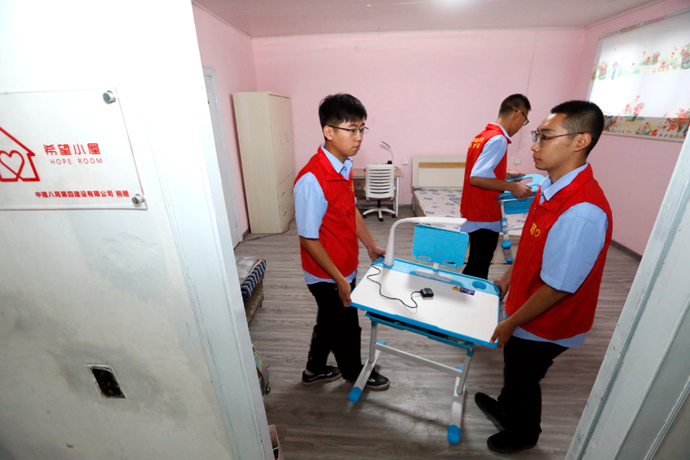 开云体育 开云平台青岛即墨：叫响“红扳手”志愿服务品牌(图4)