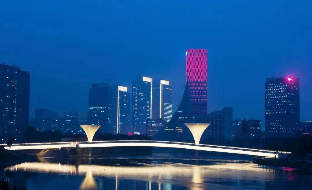 企业开办咨询排名第一！成都12345亲清在线大数据背后的市场活力→开云 开云体育(图2)