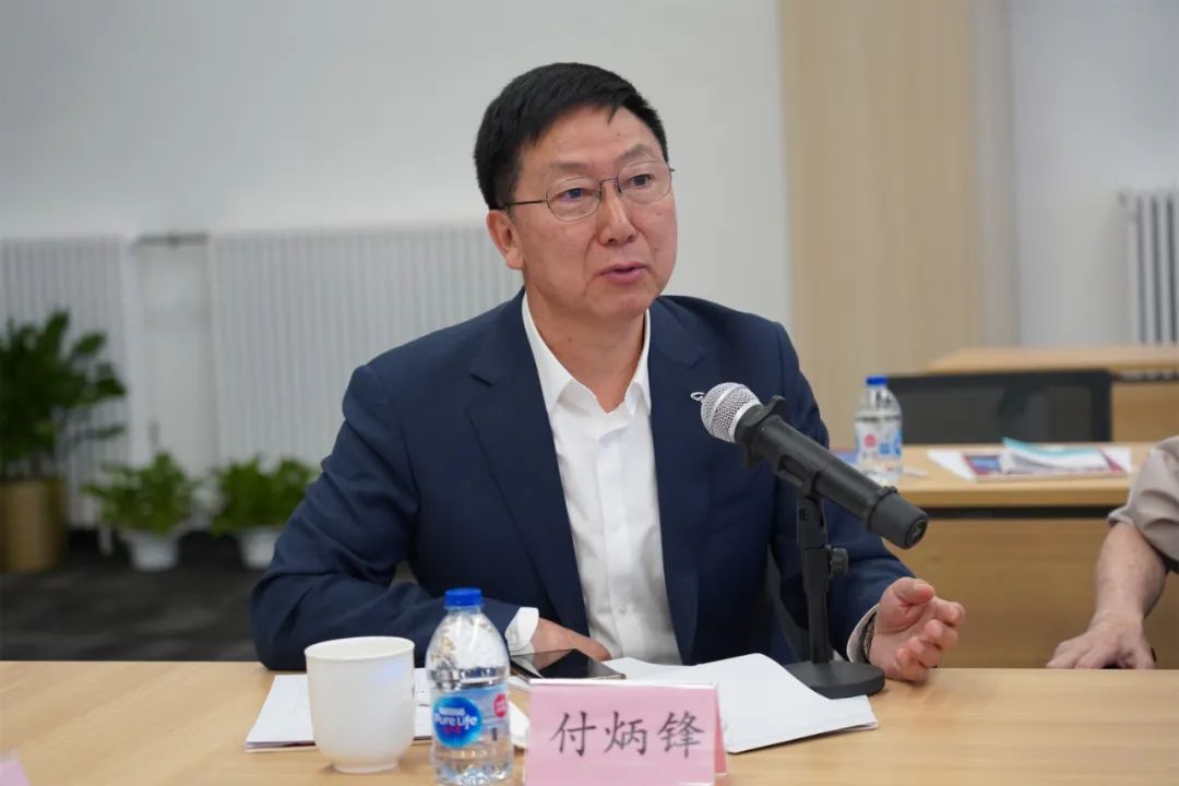 开云 开云体育官网中汽咨询委在京举办座谈会建言汽车产业发展(图2)